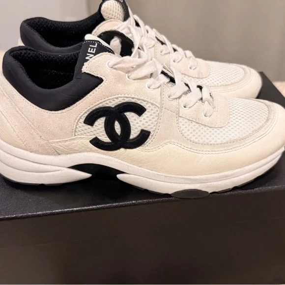 CHANEL | Shoes | Chanel Beige And Black Athletic Sneakers  display picture 3